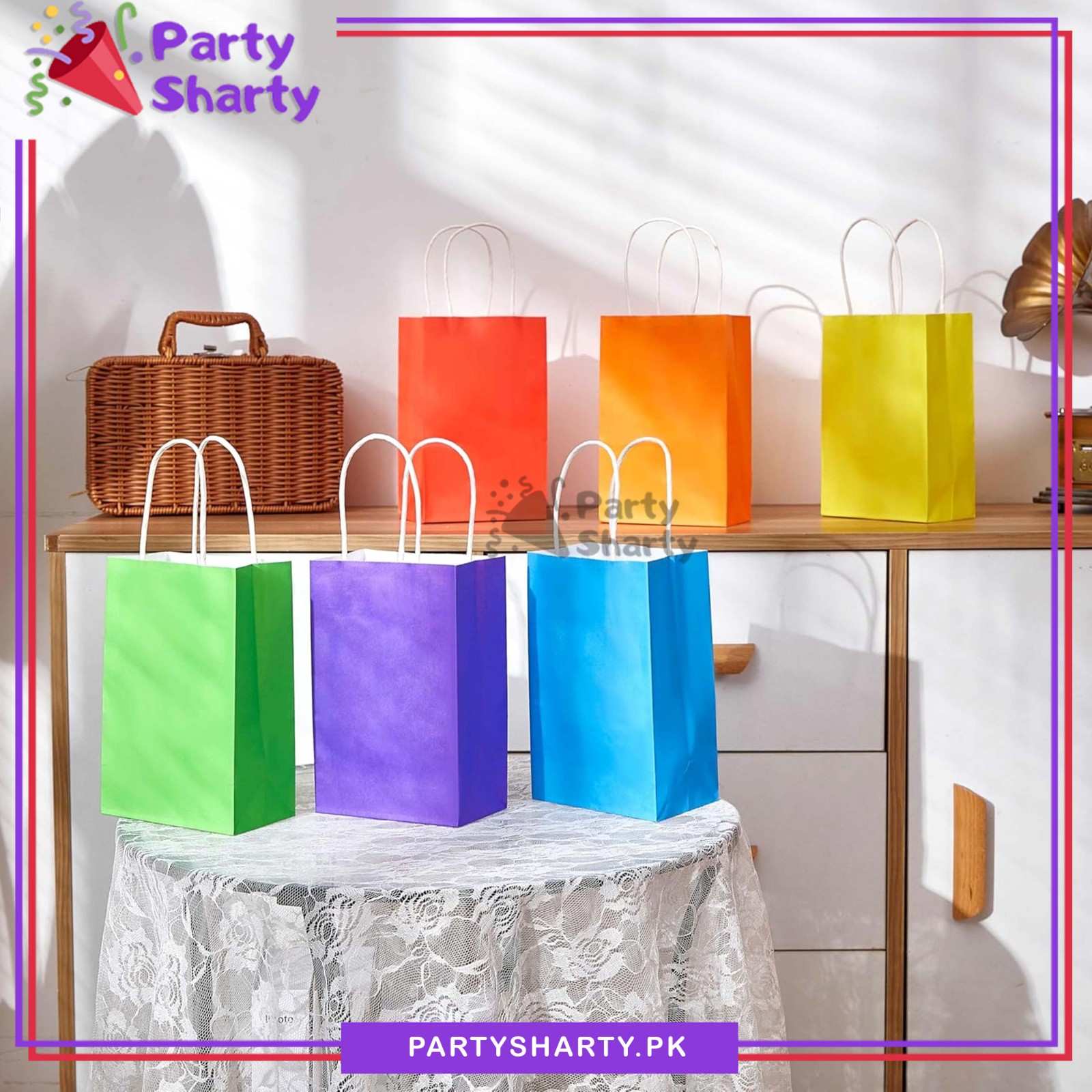 8*6 inches Plain Paper Goody Bags Pack Of 6 For Party Event Giveaways