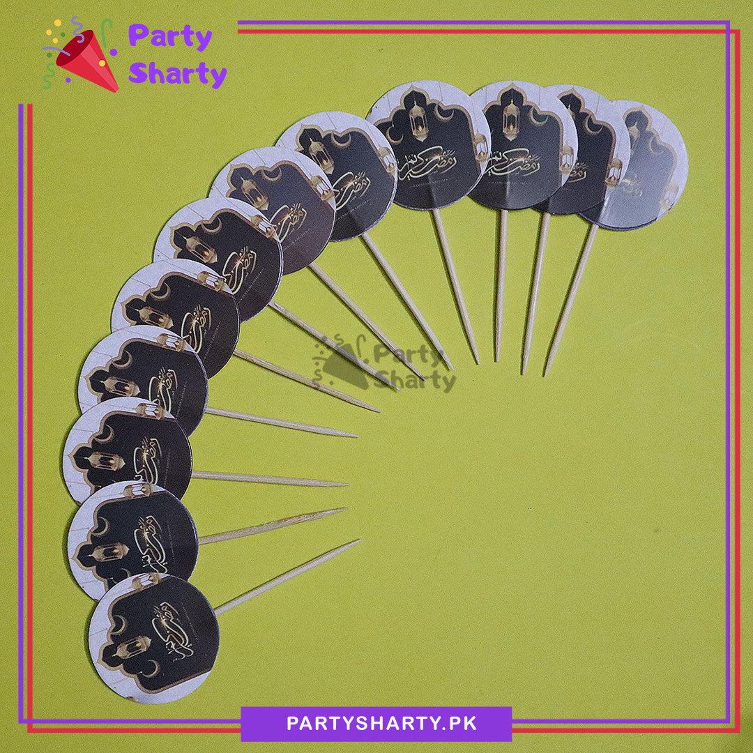 Small Arabic Calligraphy Ramadan Kareem Date / Cup Cake topper for Ramadan Celebration