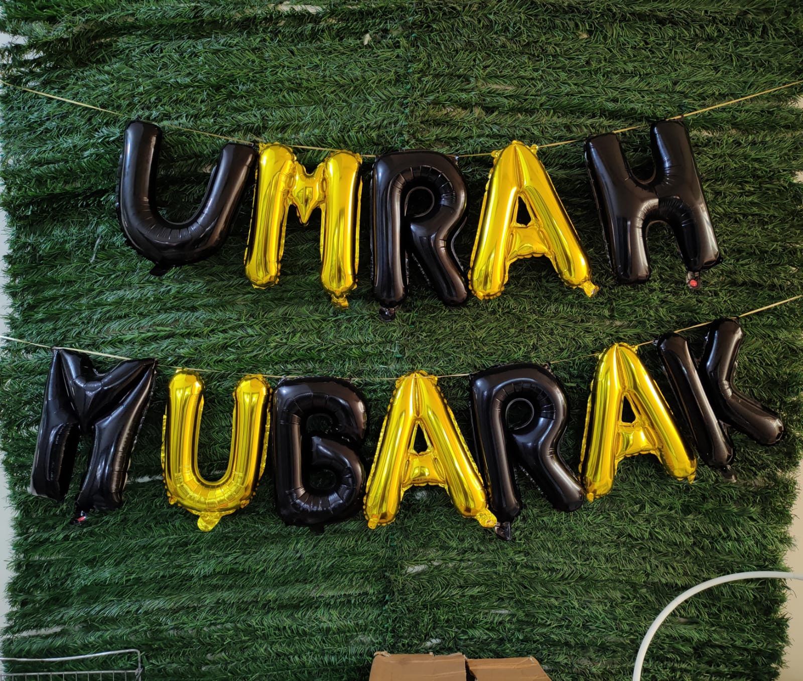 Umrah Mubarak Golden and Black Foil Balloon Banner for Decoration and –  Party Sharty